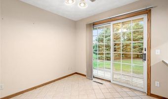 307 14th Pl NW, Austin, MN 55912
