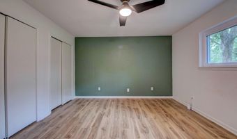 996 Hacienda Dr, Benton, AR 72019