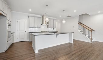 6160 Sweetbay Ln, Alpharetta, GA 30004