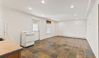 46 Duffy Dr, Bennington, VT 05201