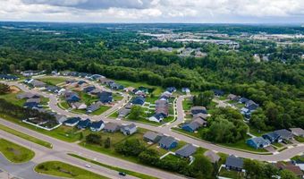 1604 St Andrews Dr, Altoona, WI 54720