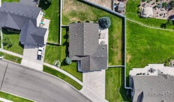 1361 Sawtooth St, Chubbuck, ID 83202