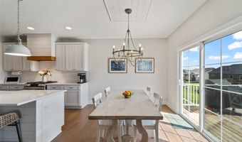 901 Cardinal Dr, Polk City, IA 50226