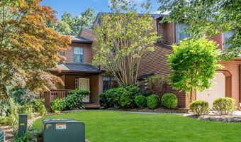 76 Pape Dr, Atlantic Highlands, NJ 07716