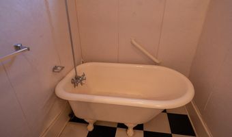 1205 N Main, Abbeville, SC 29620