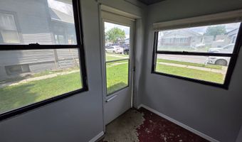 84 S 6th Ave, Beech Grove, IN 46107