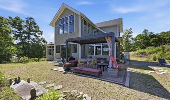 224 Greenhouse Rd, Coventry, RI 02827