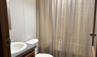 6 Daniel Dr, Belfast, ME 04915