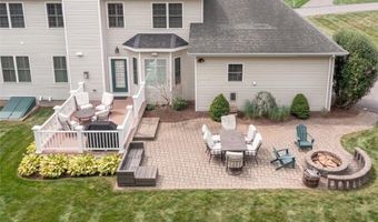 31 Bourque Rd, Cumberland, RI 02864