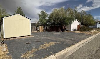 62 Twin Creek St, Diamondville, WY 83116
