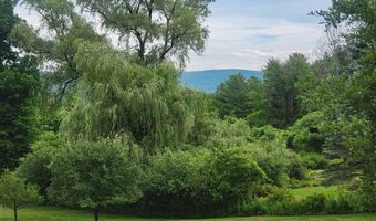 65 Hillwinds North Rd, Brattleboro, VT 05301