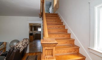 98 Circle St, Barre, VT 05641