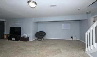 2096 Hidden Hollow Ln, Akron, OH 44313