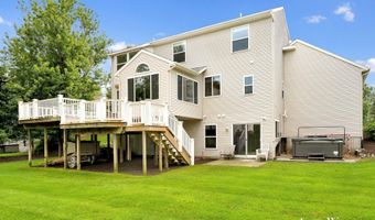 926 Dogwood Meadows Dr SE 45, Ada, MI 49301