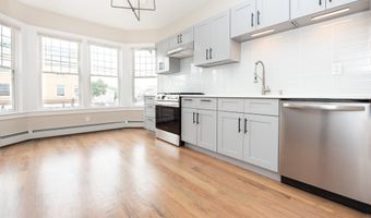 527 E Main St 2nd floor Right, Bridgeport, CT 06608