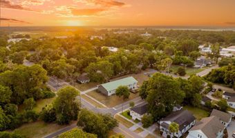 1711 Duke St, Beaufort, SC 29902