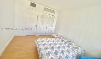 9801 Collins Ave 8M, Bal Harbour, FL 33154