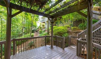 5185 Catalpa Knl, Acworth, GA 30101