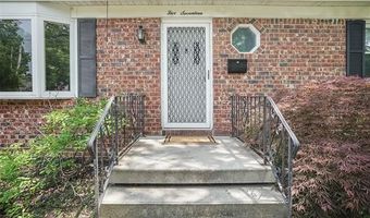 517 S Scott St, Adrian, MI 49221