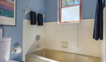 4900 Justin Dr NW, Albuquerque, NM 87114