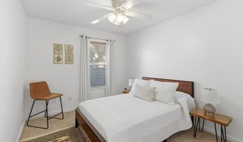 128 SEMINOLE Rd 11, Atlantic Beach, FL 32233