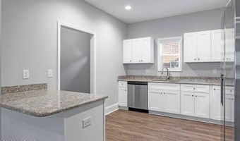 800 Lighthorse Cir, Aberdeen, NC 28315