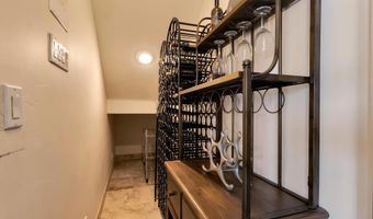 3181 Goldenspur Dr, Camarillo, CA 93010