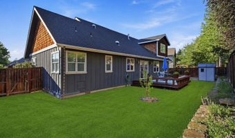 61172 Hilmer Creek Dr, Bend, OR 97702