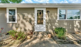 140 Haussauer Rd, Amherst, NY 14068