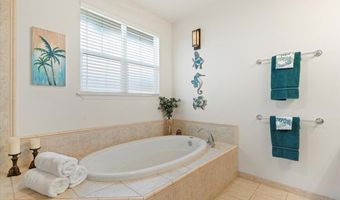 127 Ahekolo St 13, Kihei, HI 96753