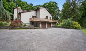 35 Greenlawn Rd, Amawalk, NY 10501