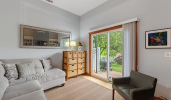 135 Amherst St 30, Amherst, NH 03031