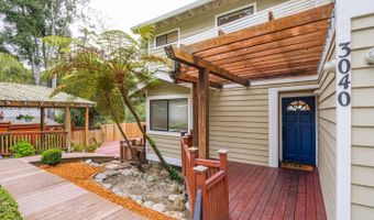 3040 Pacific Heights Dr, Aptos, CA 95003