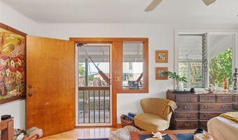 59-165 Ke Nui Rd A, Haleiwa, HI 96712