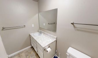 241 W 11th St, Casper, WY 82601