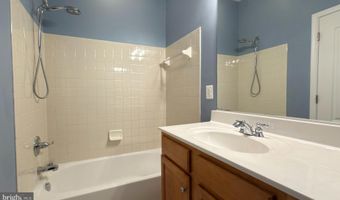 25130 CUTGRASS Ter, Aldie, VA 20105