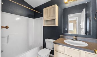 13 S 38th St W, Billings, MT 59102