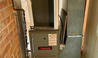 1004 S 2nd St, Alma, WI 54610