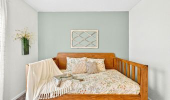 8138 Maple Stream Blvd, Indianapolis, IN 46217