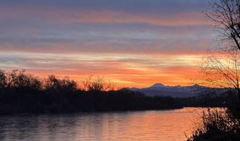 3301 Riverside Dr, Anderson, CA 96007