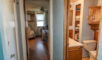 45 Howard St, Austin, IN 47102