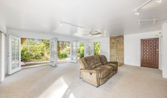 78 Lower Kimo Dr, Kula, HI 96790