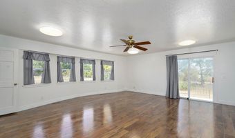 6896 N Farm Rd 1, Ash Grove, MO 65604