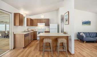 5400 Olopua St, Kapaa, HI 96746