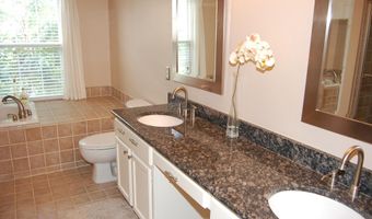 194 MARTIN Ln, Alexandria, VA 22304