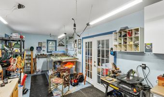 510 SE Sharon Dr, Ankeny, IA 50021