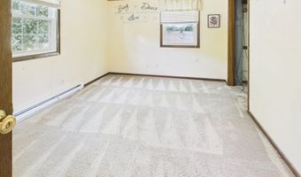 2111 Angie Ln, Anderson, IN 46017