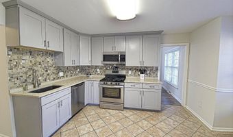 711 E DIVISION St, Dover, DE 19901