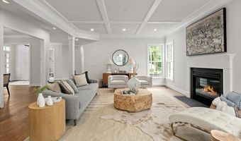 3608 CENTER Dr, Alexandria, VA 22309