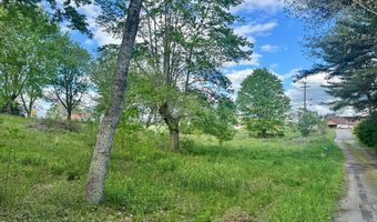 124 COTTONWOOD Ln, Beaver, WV 25813
